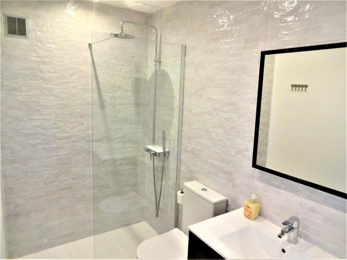 Spotless South Facing Apartment With Pool View And Wifi Heart Of Las Americas Playa de las Americas  Exterior photo